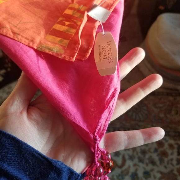 NWT Victoria's Secret Beach Sarong Cover-up - Picture 11 of 16